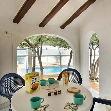 Rotas Ea By Carlosferien Villa *